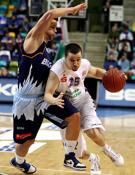 难圆冠军梦 难圆冠军梦