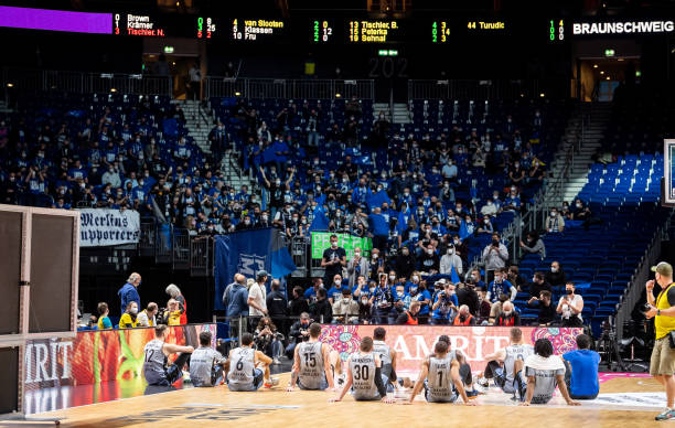 与蜡像的讨 与蜡像的讨